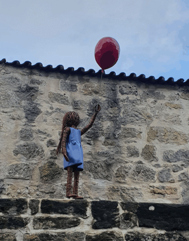 Mädchen mit Ballon